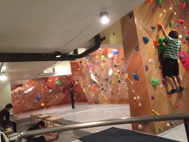 奥行きがあるので、大人数でもOK!_Favour climbing