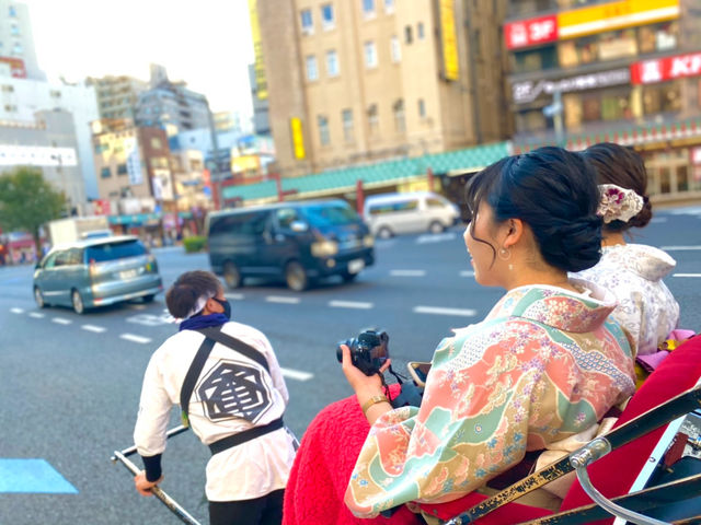 浅草の街を駆け抜ける!_観光人力車 天下車屋 浅草店