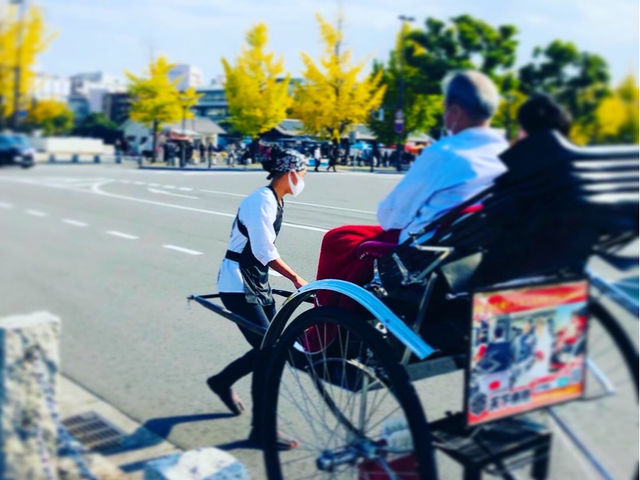 軽やかに姫路の街を疾走!_観光人力車 天下車屋 姫路店