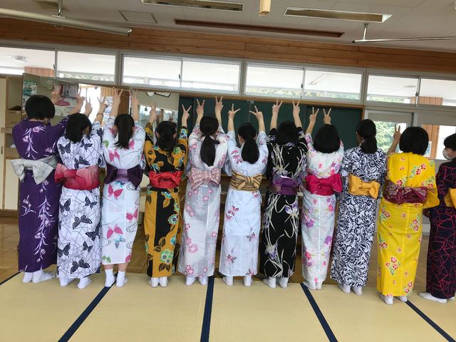 中学生の浴衣教室です_大貫きもの着付教室