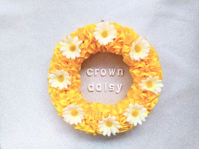 crown daisy