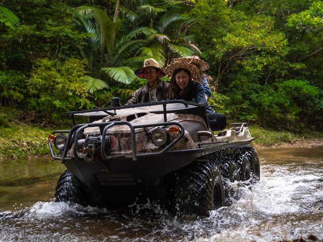 大迫力の水陸両用車!ジャングルジャングル!!!_TarzanWorld
