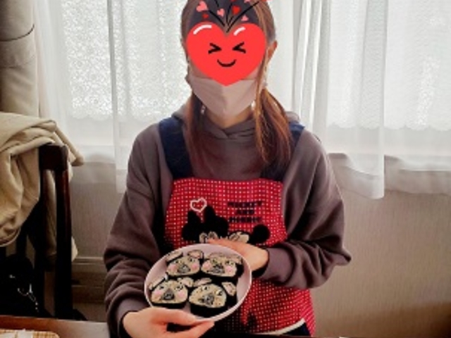 HELLO!デコROLL寿司