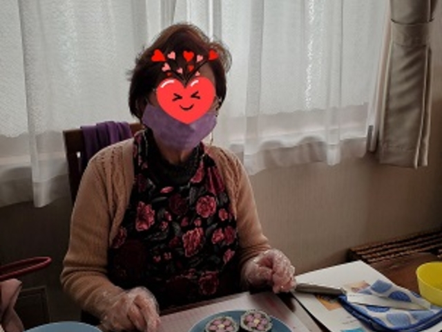 HELLO!デコROLL寿司