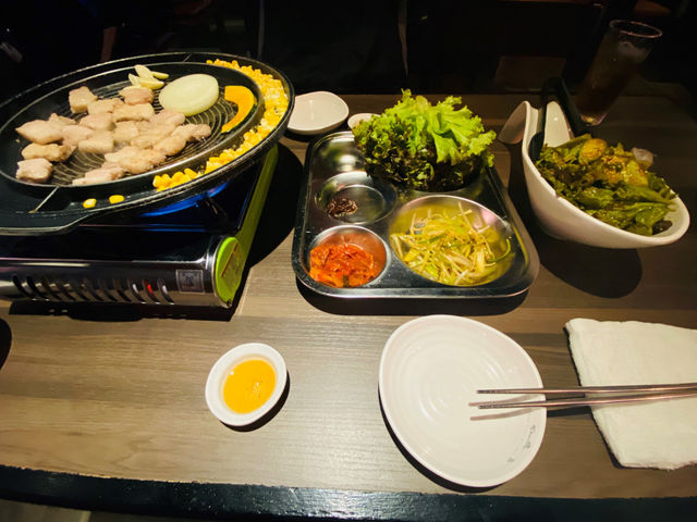 韓国家庭料理の店 ぜんの豚