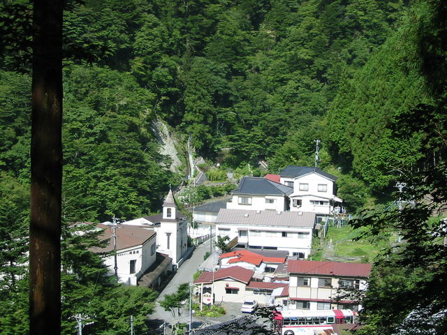 梅薫楼の全景_梅ヶ島温泉ホテル梅薫楼