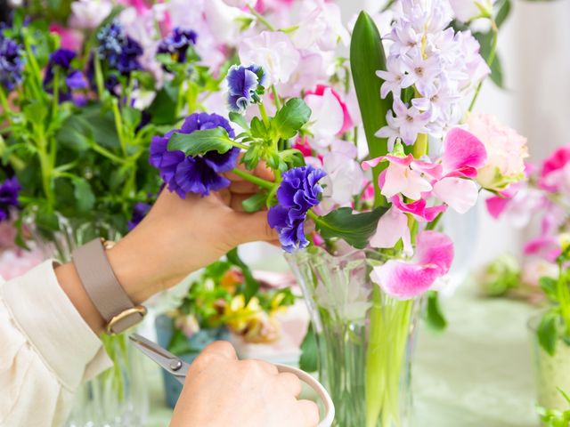 生花アレンジ体験レッスンの様子_フラワーアンジェリク