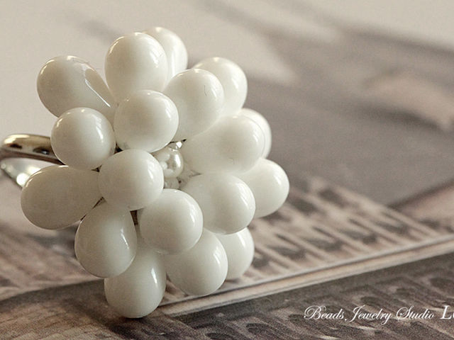 Beads Jewelry Studio LUNA