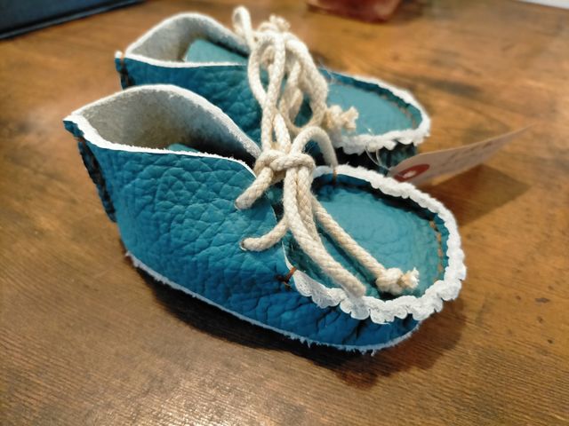 海色ブルー。_靴工房カステッリーノ