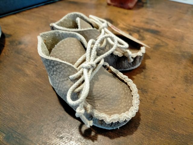 一番人気のアイボリー_靴工房カステッリーノ