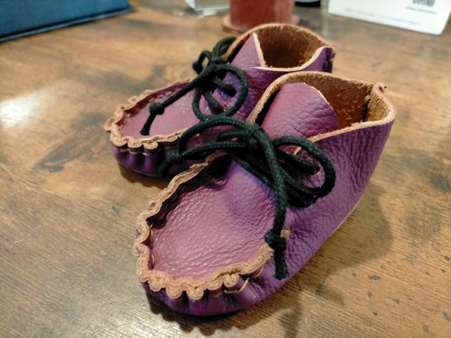 高貴な色パープル_靴工房カステッリーノ
