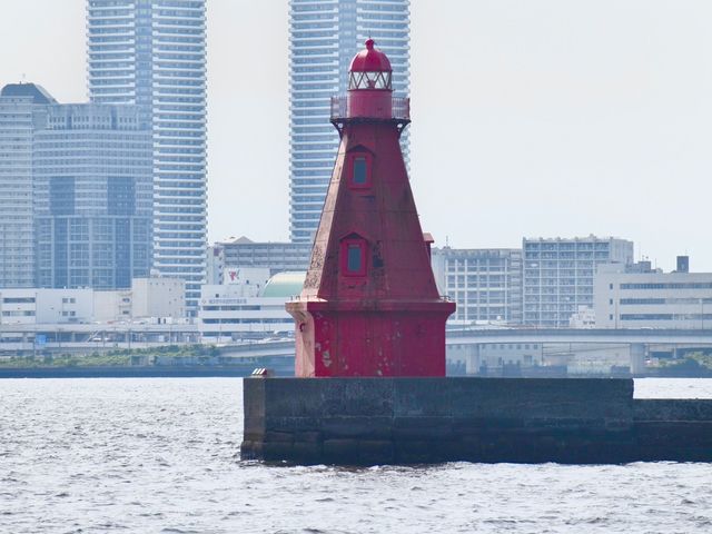 横浜北水堤灯台_TSCクルーズ