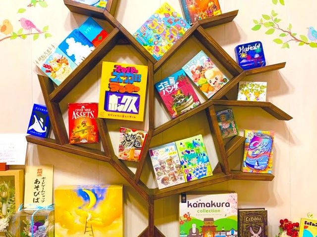 自然をテーマにした木の空間🌳_ボードゲームハウスとまり木