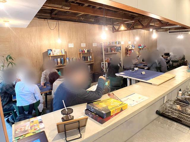 ボードゲームカフェ On the Table
