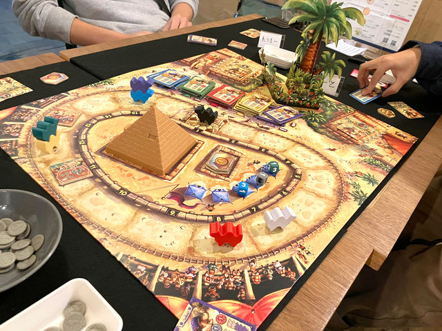 ボードゲームカフェ On the Table