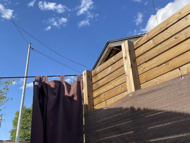 整いながら田舎の空を眺める_サウナ小屋 goemon