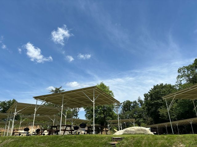 青空と緑が広がるカブルは五感で堪能できる、屋外全天候型の複合レジャー施設です!たくさん遊んで、たくさん体験してください!_Cobble