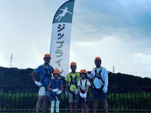 家族みんなでいざ冒険へ!_KYOTO ZIPLINE ADVENTURE