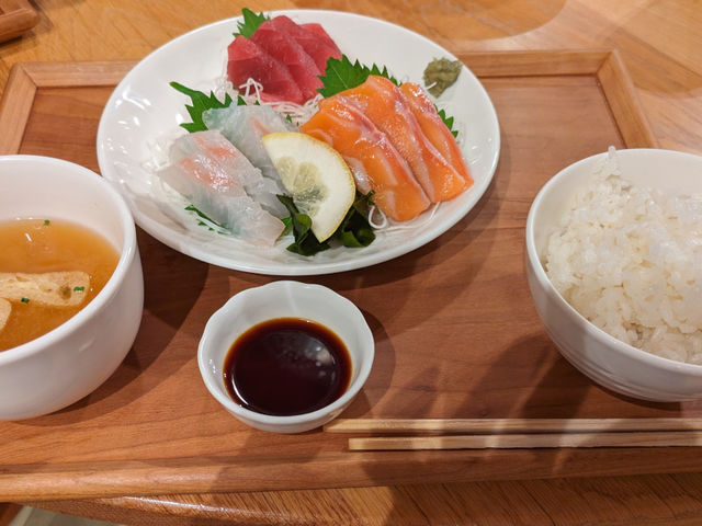 あつみ食堂