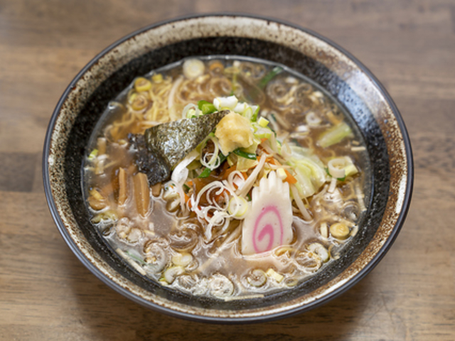 拉麺なるい 旭店の写真1