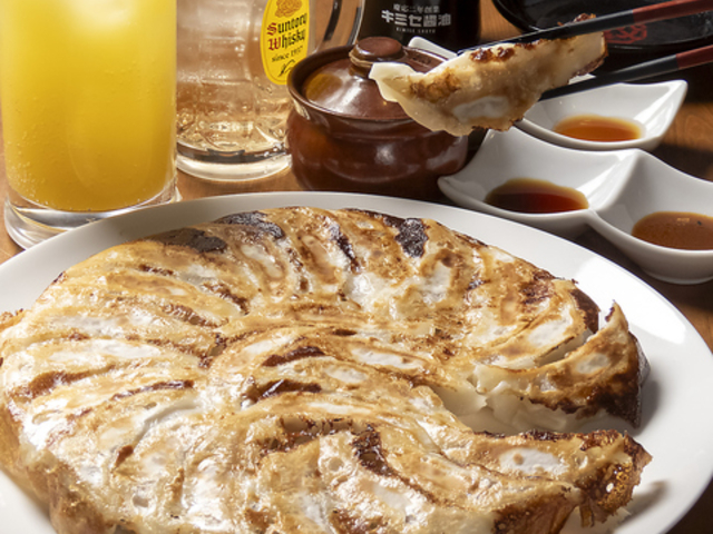 ヒトヨシロクメ堂 岡山駅前店の写真1