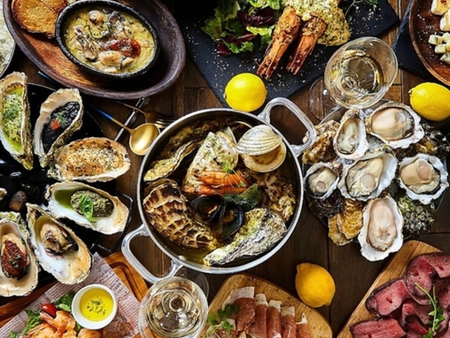 oyster bar UOICHI オイスターバーウオイチの写真1
