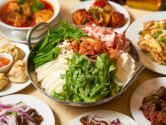 DUNA TAPARI ドゥナ タパリの写真1