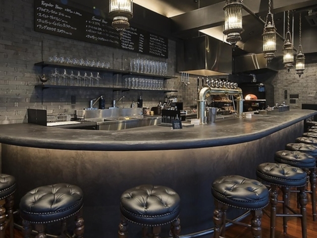 CARVAAN CRAFT BEER&GRILL カルヴァーンクラフトビールアンドグリルの写真1