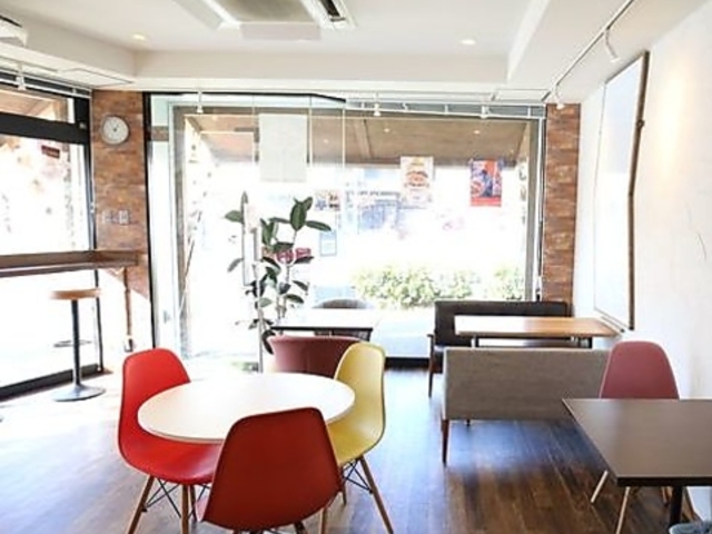 DiVE CAFE ダイブカフェの写真1