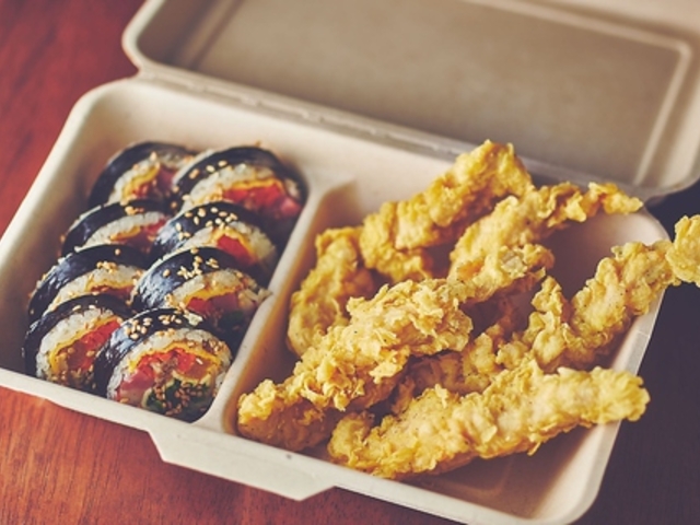 カントンの思い出 ペダルチキン柏店の写真1