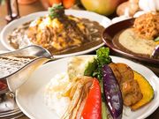 100時間カレー イオンモール府中店の写真1