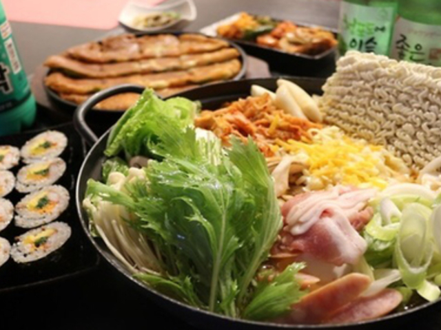韓国家庭料理 赤坂の写真1