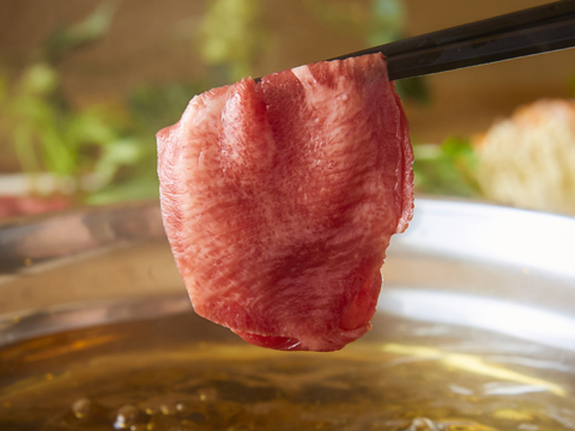 SAKABA NIKUMASA 酒場 肉真 松山二番町店の写真1