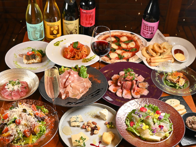 DINING BAR RED ダイニングバーレッドの写真1
