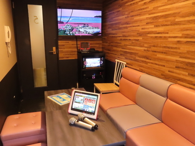 カラオケ カラ吉の写真1