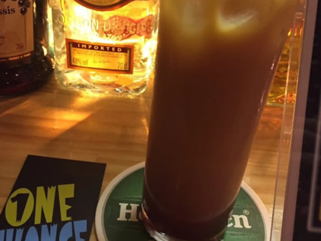 ゲーマーズバー One Chance ワンチャンスの写真1