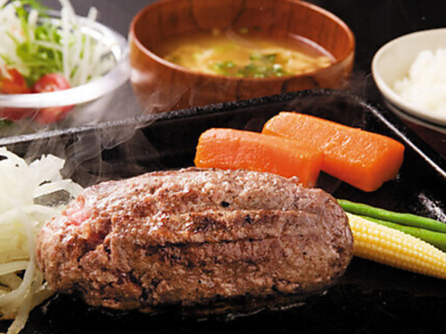 炭焼き俵バーグ 寛屋 松原店の写真1