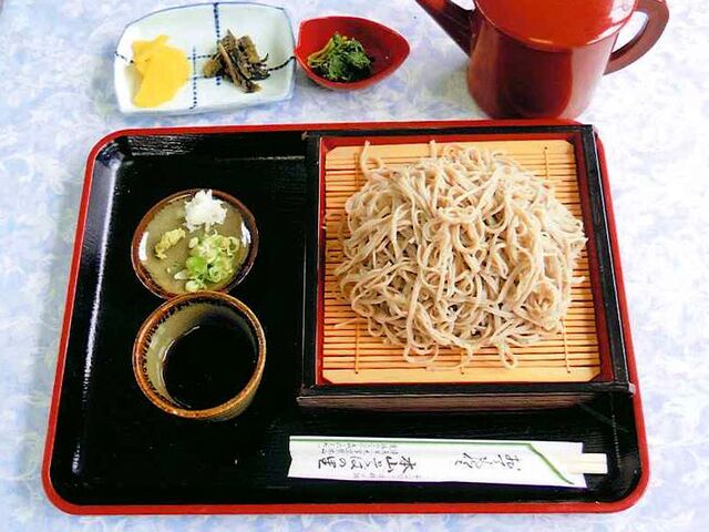 そば切り発祥の地 本山そばの里