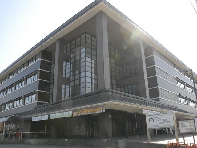 会館外観_高山市民文化会館