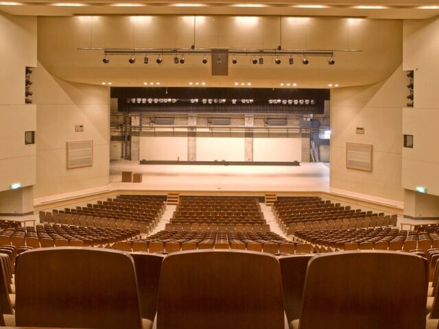 大ホール(客席から)_高山市民文化会館