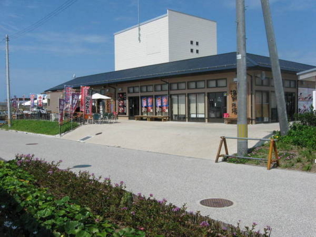 村上市岩船港漁協直売所