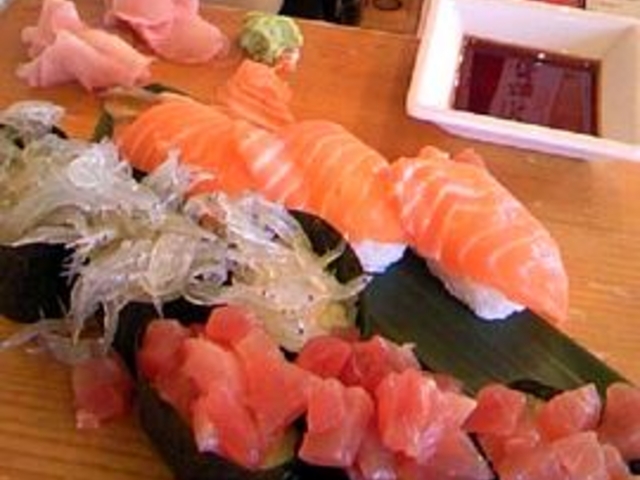 清水まぐろと貝焼 馬鹿貝