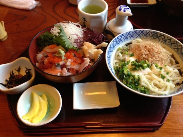本家鮪屋