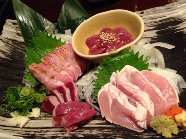 「4等分にしてもらえますか?」とお願いした結果。_魚と鳥のお店 うおっとり