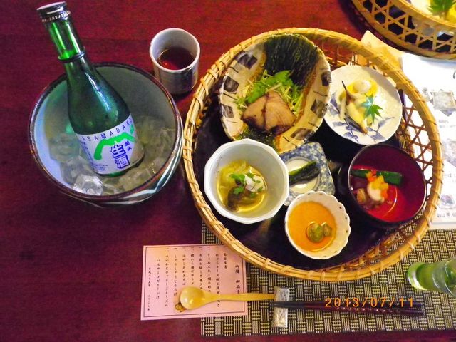 花かご膳_中棚荘・はりこし亭