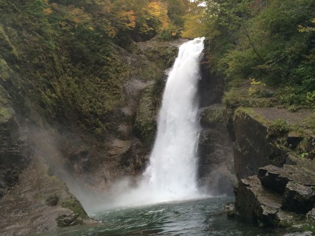 滝のそばで。_秋保大滝