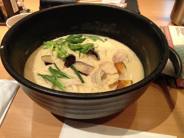 カレークリームおうどん(1280円)_つるとんたん BIS TOKYO 丸の内店