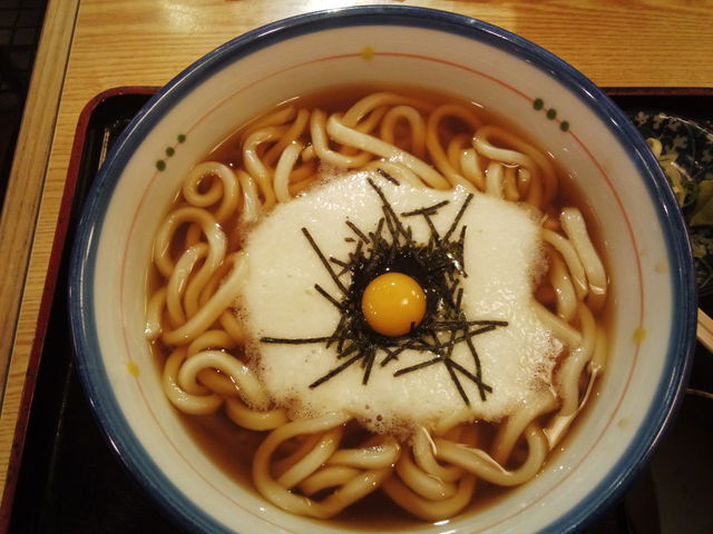 月見うどん700円_灯台ラーメン