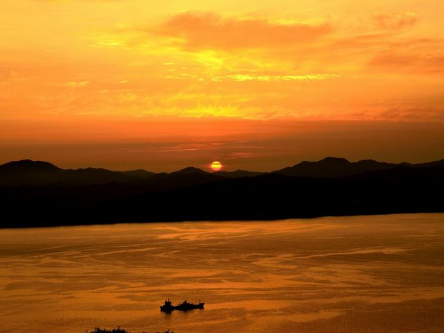 函館山は夜景だけでなく、日の入りも見れます。_函館山