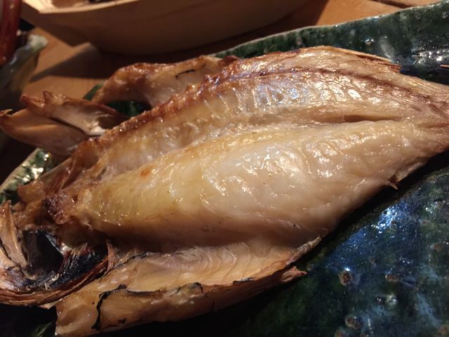 かさごの干物、オススメを店の方に聞いて頼みました。身の締まり、脂、肉厚で、サイコーでした!_囲炉茶屋